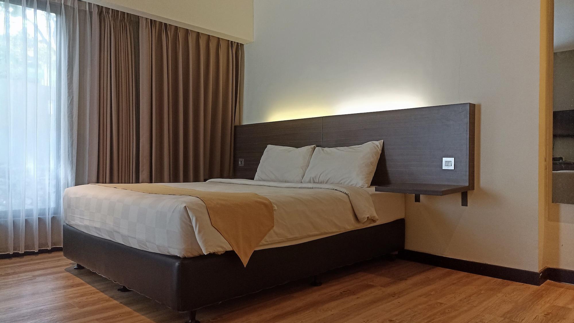 Yunna Hotel Lampung Bandar Lampung Buitenkant foto