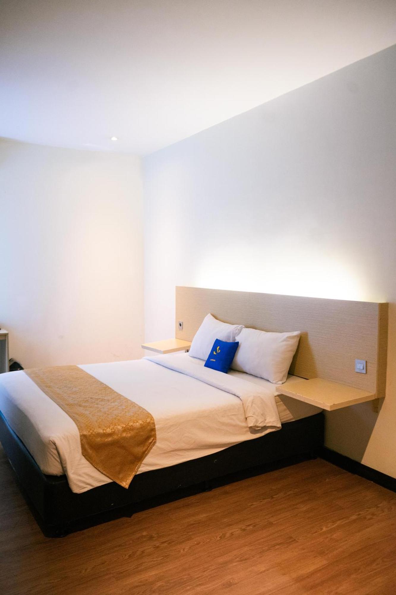 Yunna Hotel Lampung Bandar Lampung Buitenkant foto